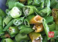 自制尖椒黄瓜咸菜的做法图解2