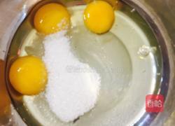 蔓越莓纸杯蛋糕的做法图解3