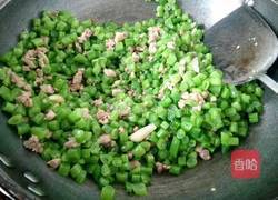 橄榄菜四季豆的做法图解6