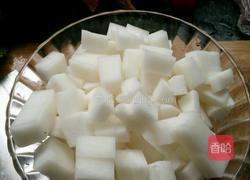 萝卜蜂蜜的做法图解1