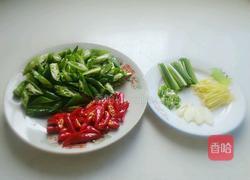 辣子鸡的做法图解5