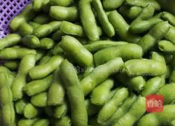 凉拌毛豆的做法图解1