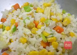 玉米鸡蛋炒饭的做法图解11