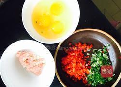 五谷杂粮肉沫蛋饼饭的做法图解1