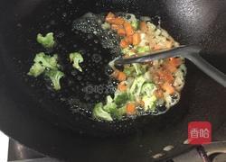 菠萝炒饭的做法图解5