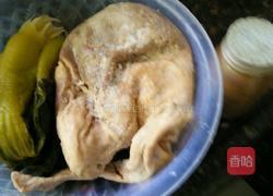 酸菜猪肚汤的做法图解1