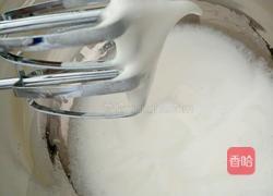 柠檬海绵纸杯蛋糕的做法图解3