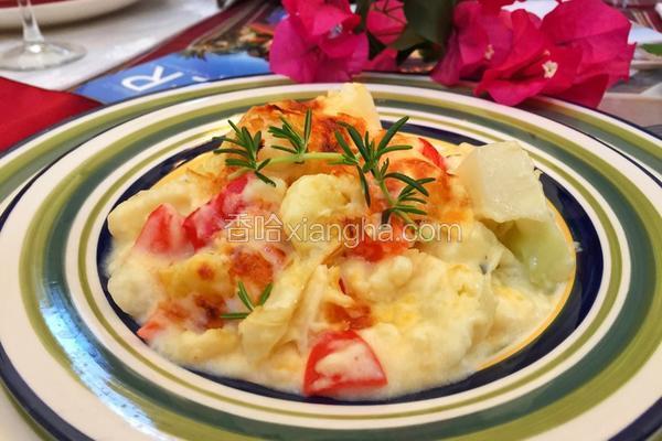 奶汁焗花椰菜(Cauliflower Gratin)