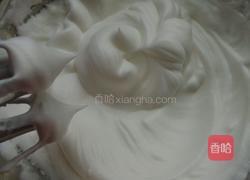 草莓酱蛋糕卷的做法图解8