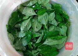 枸杞叶鸡蛋汤的做法图解2