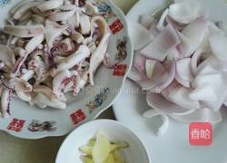 干煸鱿鱼的做法图解1