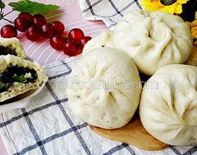 蝦仁小白菜包子