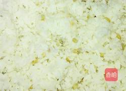 多味蛋炒饭的做法图解1