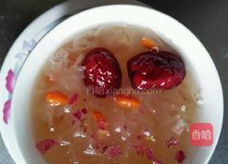 银耳玫瑰红枣枸杞汤的做法图解7
