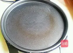 Illustration of how to make steamed buns, duck egg and vegetable pancakes 5