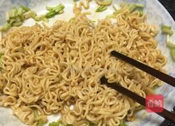 葱油拌面的做法图解6