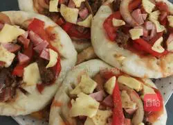 Illustration of how to make mushroom and minced meat and ham pizza 12