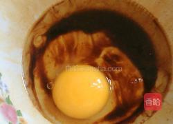 酱油炸鸡腿的做法图解1