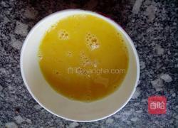 家常鸡蛋灌饼卷肉的做法图解5