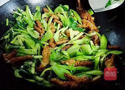 青椒炒凤爪的做法图解8