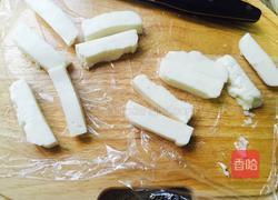 外脆里嫩的炸牛奶的做法图解5