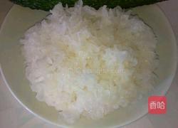 银耳拌黄瓜的做法图解1