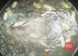 鲫鱼冬瓜汤的做法图解7