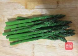 培根芦笋卷的做法图解3