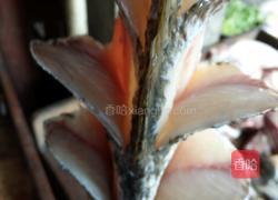 酸辣鱼的做法图解2