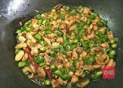 尖椒鸡丁的做法图解7