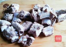 海带排骨汤的做法图解2