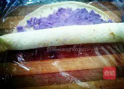 Purple Sweet Potato Omelette Roll Recipe Illustration 4