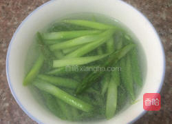 蒜泥拌芦笋的做法图解5