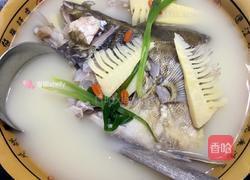 鲜笋野生桂鱼汤的做法图解6