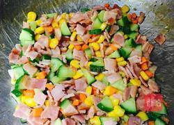 什锦蛋包饭(茄汁香嫩版 三人份)的做法图解4