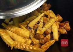 五花肉焖春笋的做法图解8