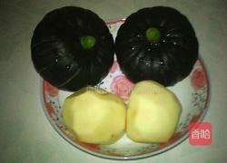 猪肉南瓜顿土豆的做法图解1