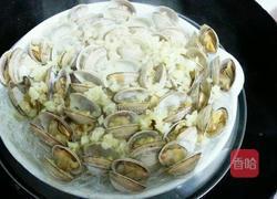 蒜蓉粉丝蒸蛤蜊的做法图解8