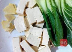 豆腐油菜肉丸汤的做法图解3