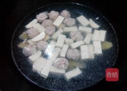 豆腐油菜肉丸汤的做法图解5