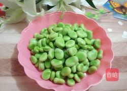 葱油五香蚕豆的做法图解1