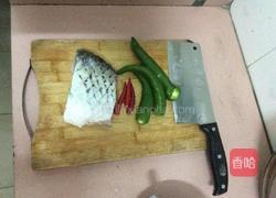 嫩茄烧鱼的做法图解1