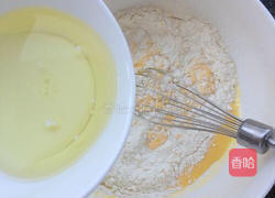 6寸戚风蛋糕的做法图解4