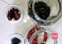 洛神蓝梅茶果的做法图解1