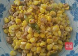 玉米炒肉丁的做法图解3