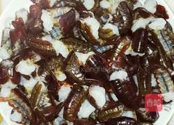 麻辣虾球的做法图解1