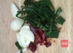 青椒炒干豆皮的做法图解4