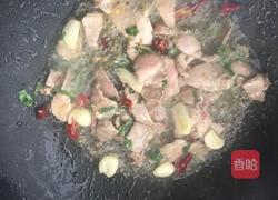 青椒炒干豆皮的做法图解6