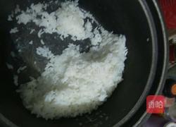 蛋炒饭的做法图解1