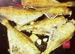 红烧剥皮鱼的做法图解3